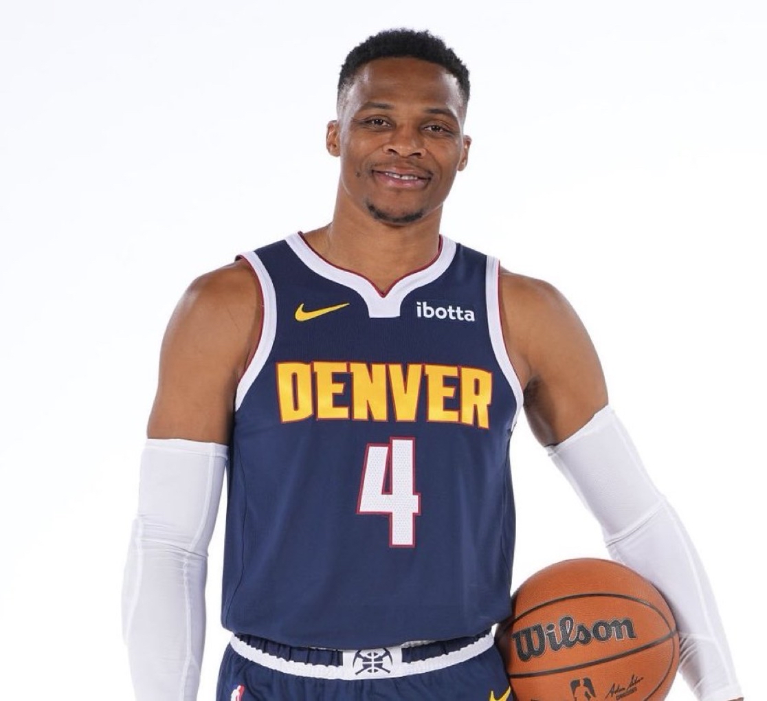 决赛轮中 决赛轮中