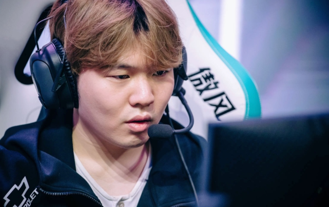 不乏年轻中 不乏年轻中