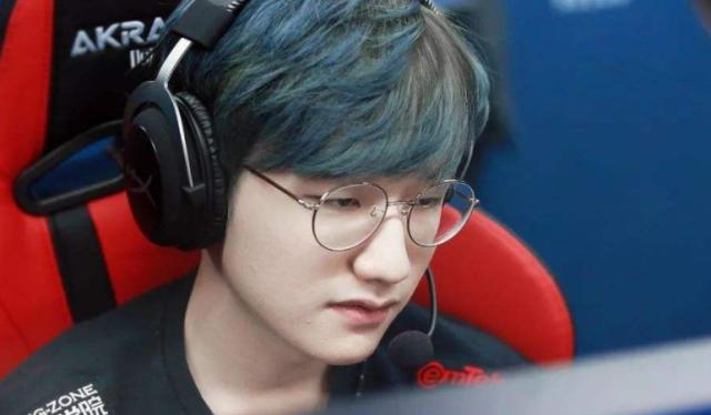 和其他攻击 和其他攻击