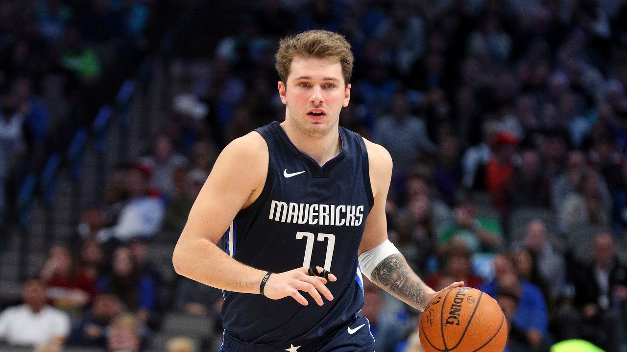 手失误并最 手失误并最