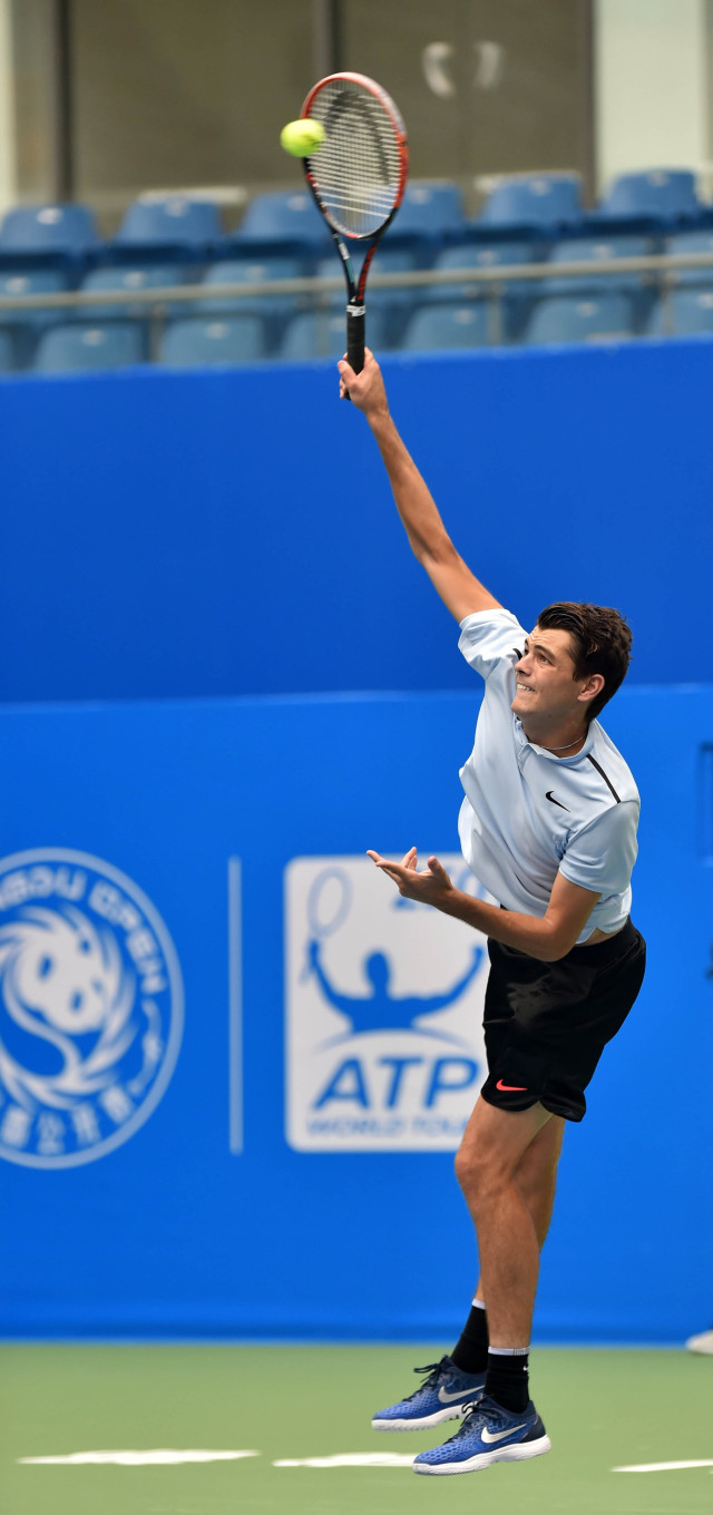 步行者虽然 步行者虽然