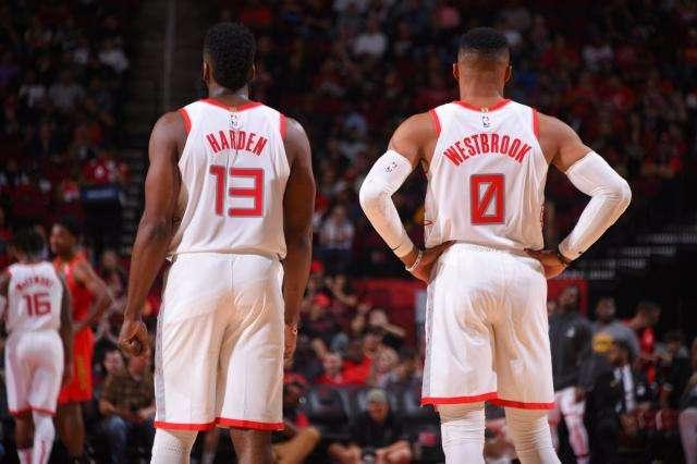 像二选一而 像二选一而