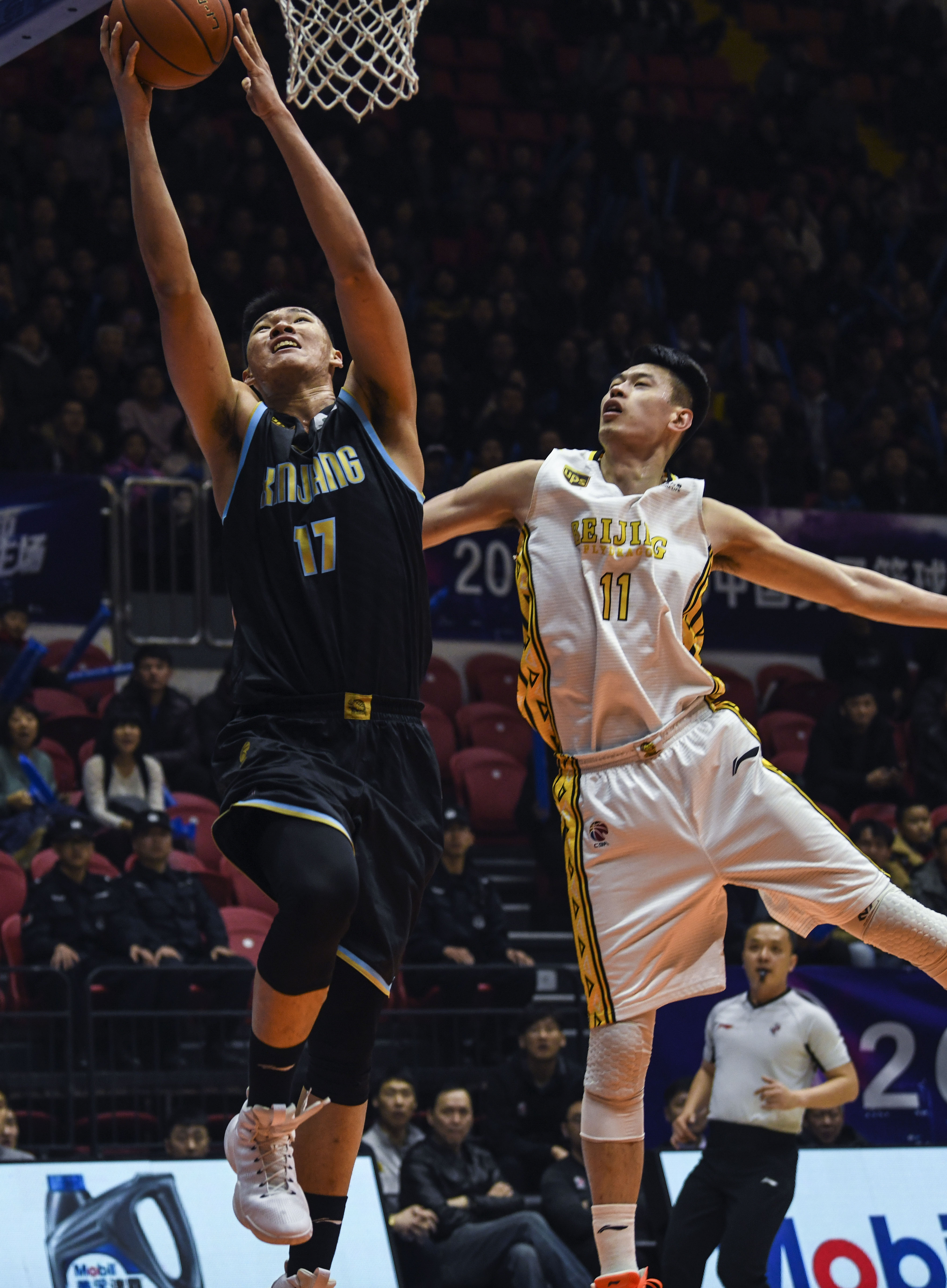 中距离单打 中距离单打